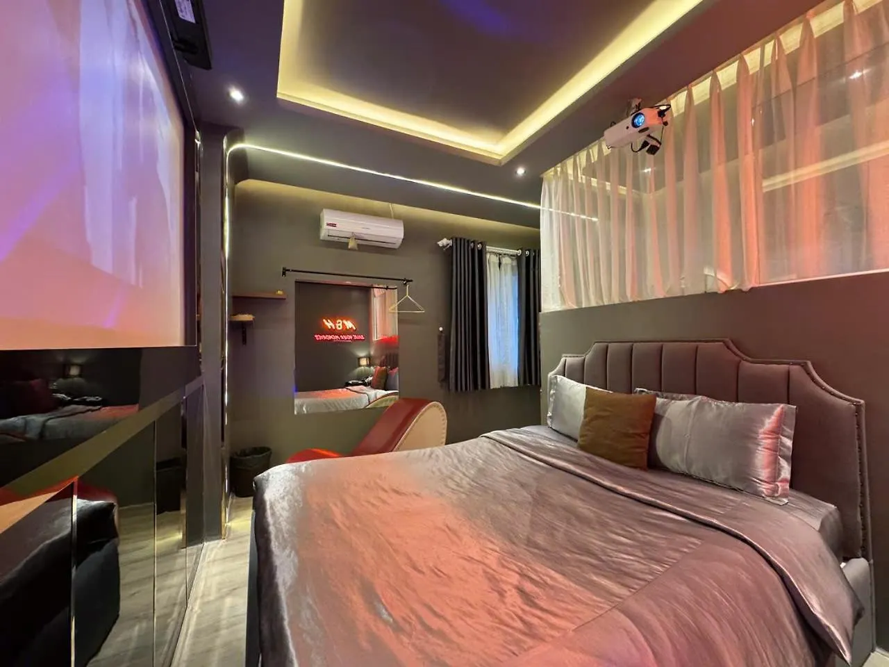 M&H Cinema Hotel Ho Chi Minh City