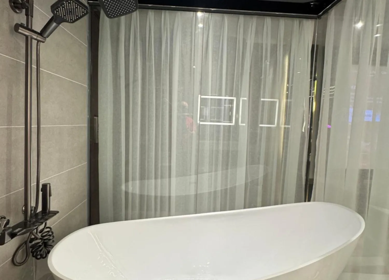 M&H Cinema Hotel Ho Chi Minh City